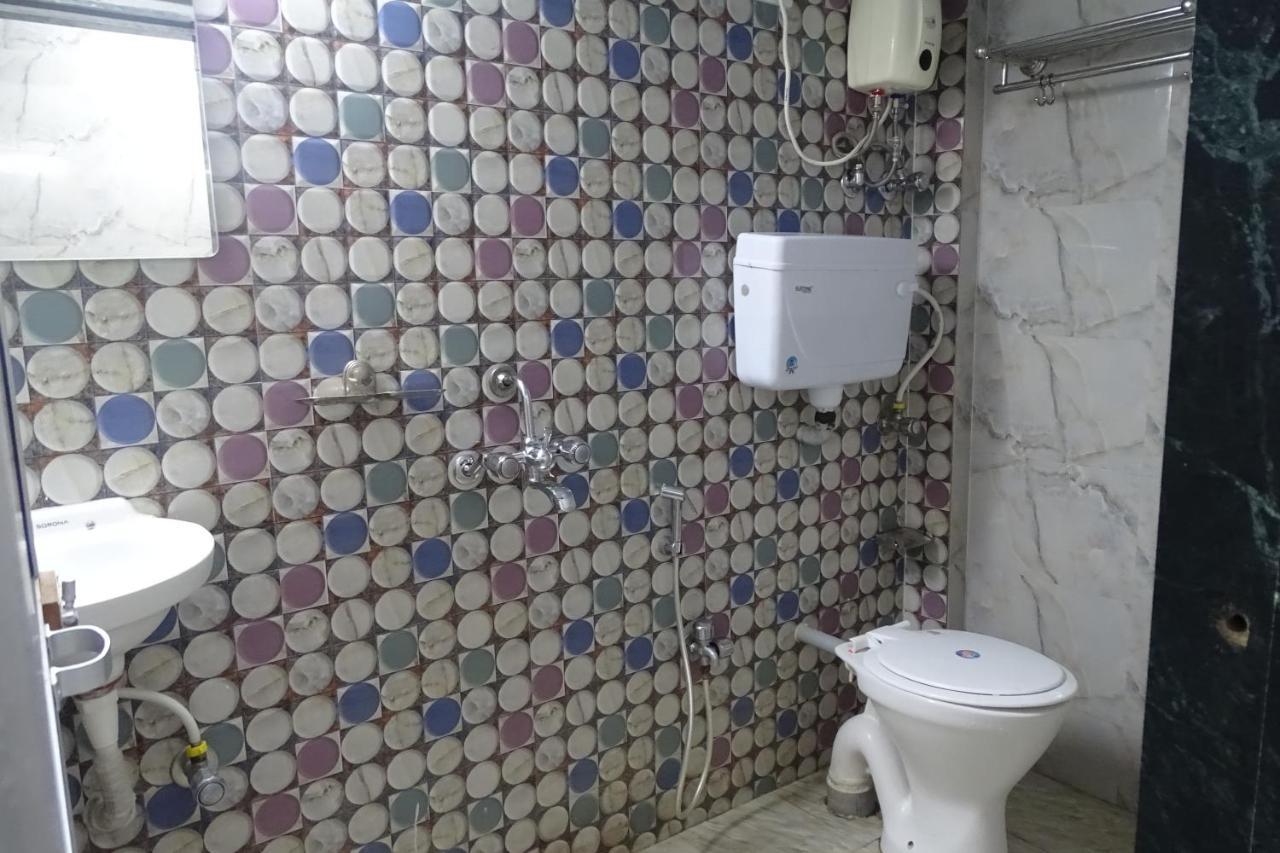 Sunshine Backpackers, Airport Hostel Mumbai Ngoại thất bức ảnh