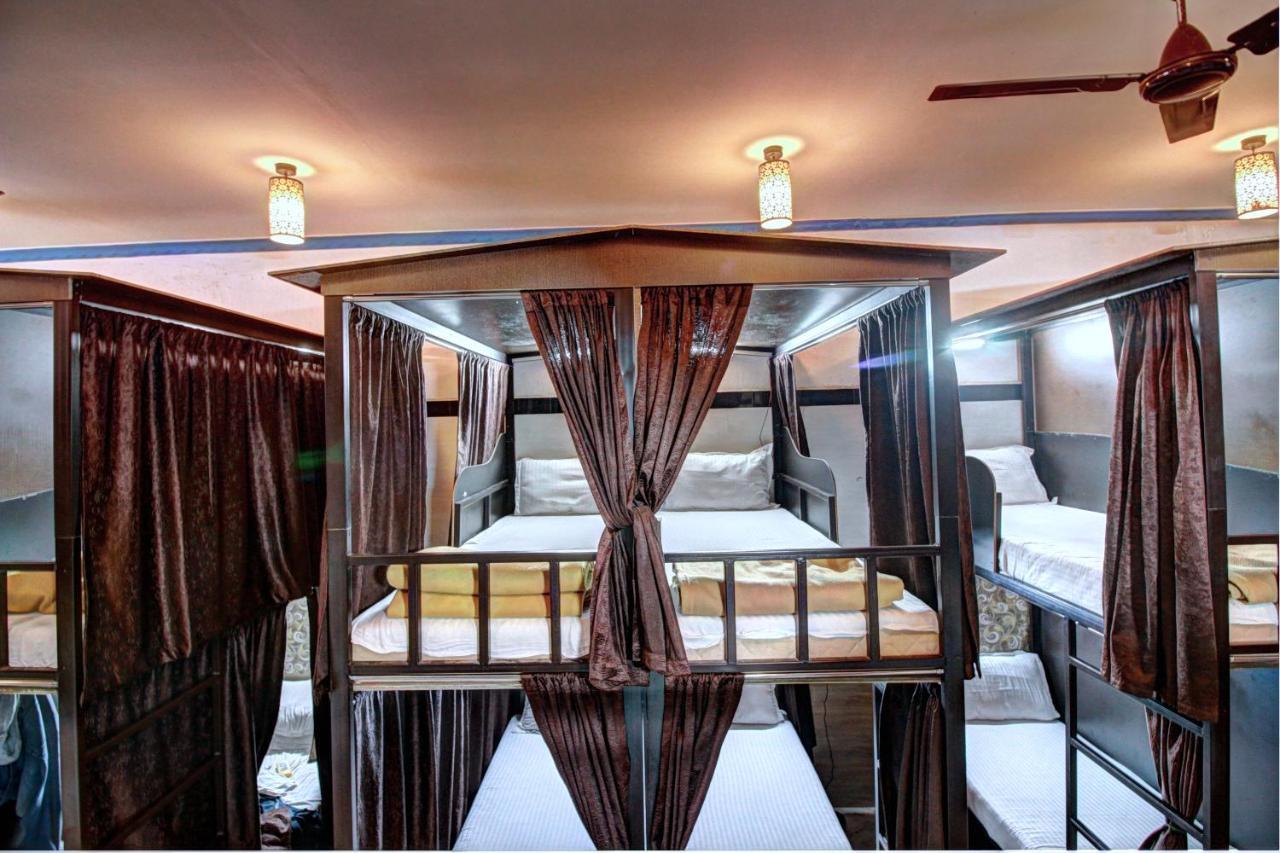 Sunshine Backpackers, Airport Hostel Mumbai Ngoại thất bức ảnh