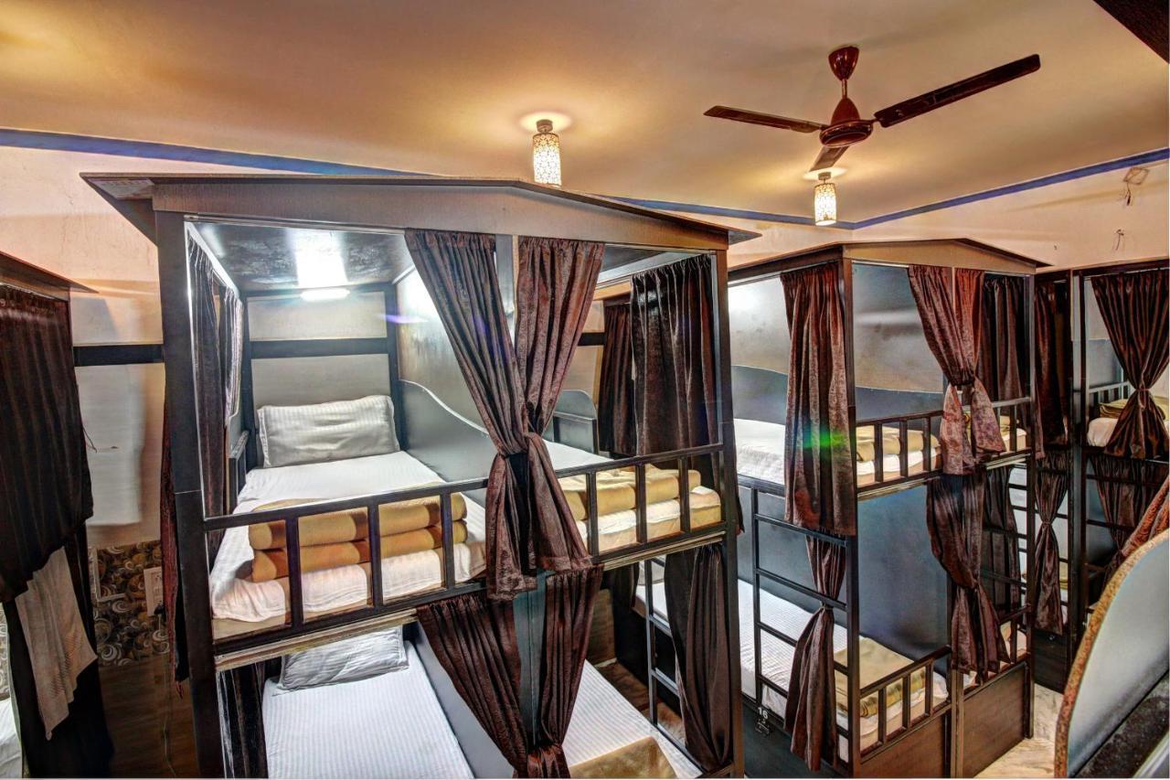 Sunshine Backpackers, Airport Hostel Mumbai Ngoại thất bức ảnh